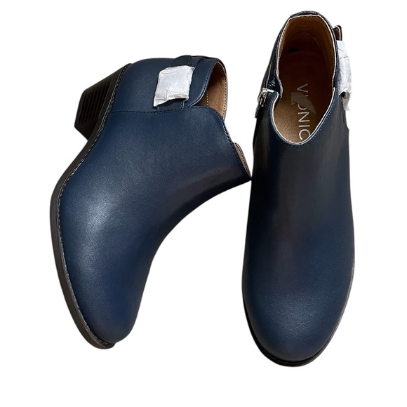 Vionic Millie Leather Ankle Boots Women's Blue Size 6.5 NWOB - Picture 2 of 7